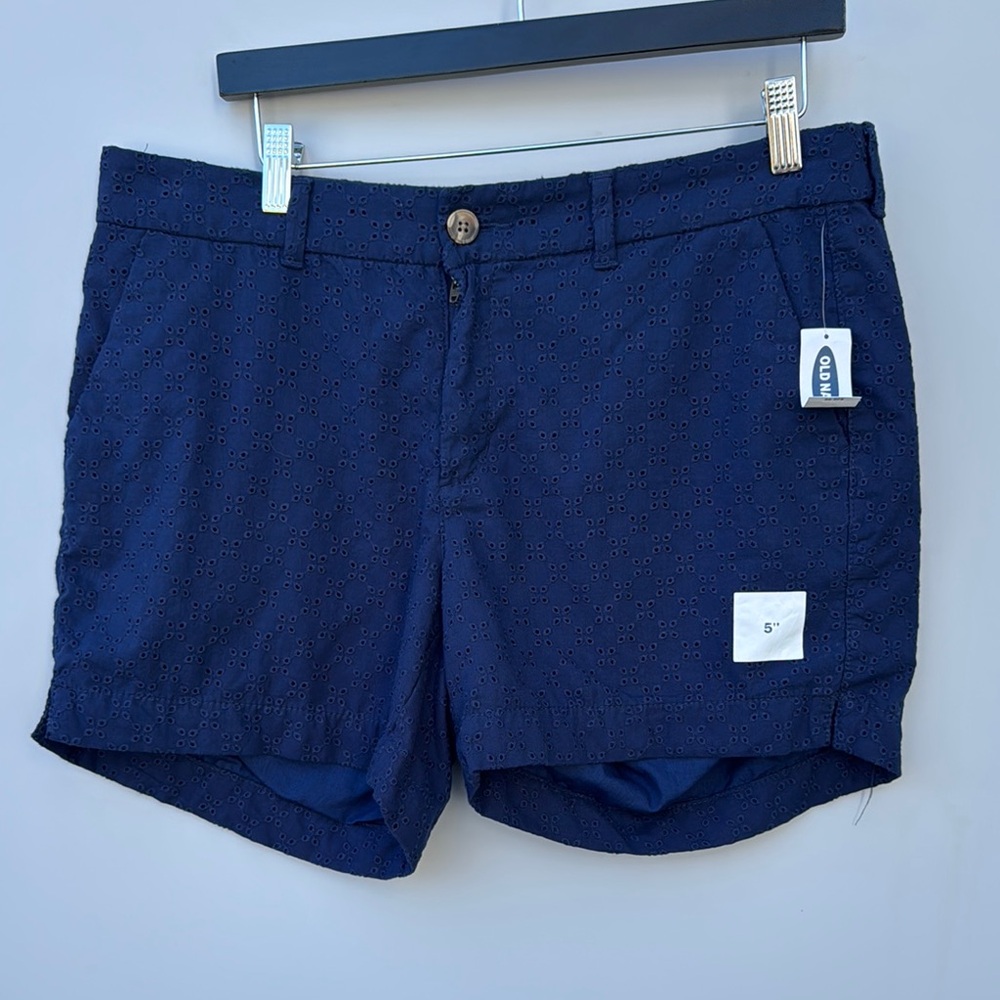 Old Navy‎ size 8 Women's Navy Eyelet Shorts